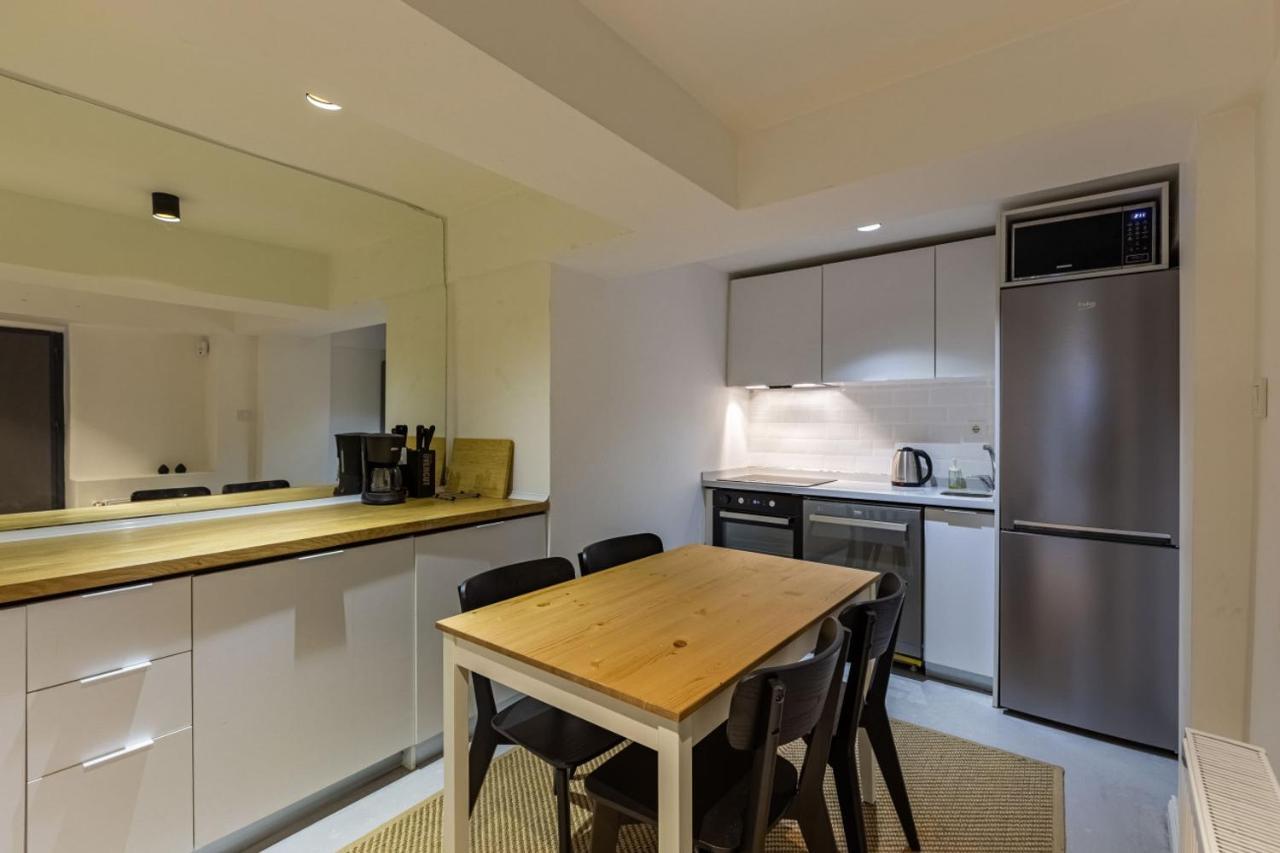 Excellent Flat With Lovely Backyard In Cihangir Provincia di Provincia di Istanbul Esterno foto
