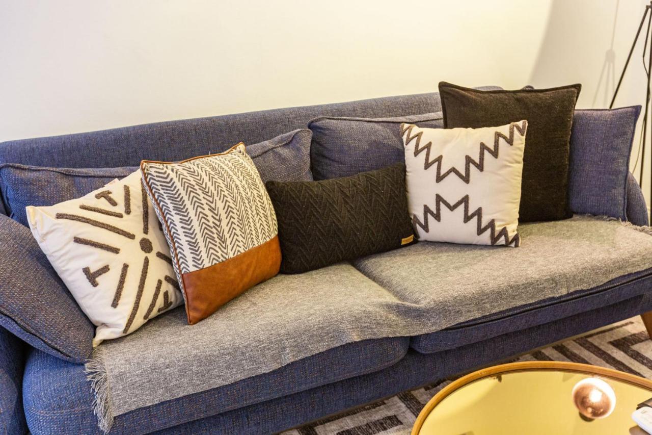 Excellent Flat With Lovely Backyard In Cihangir Provincia di Provincia di Istanbul Esterno foto